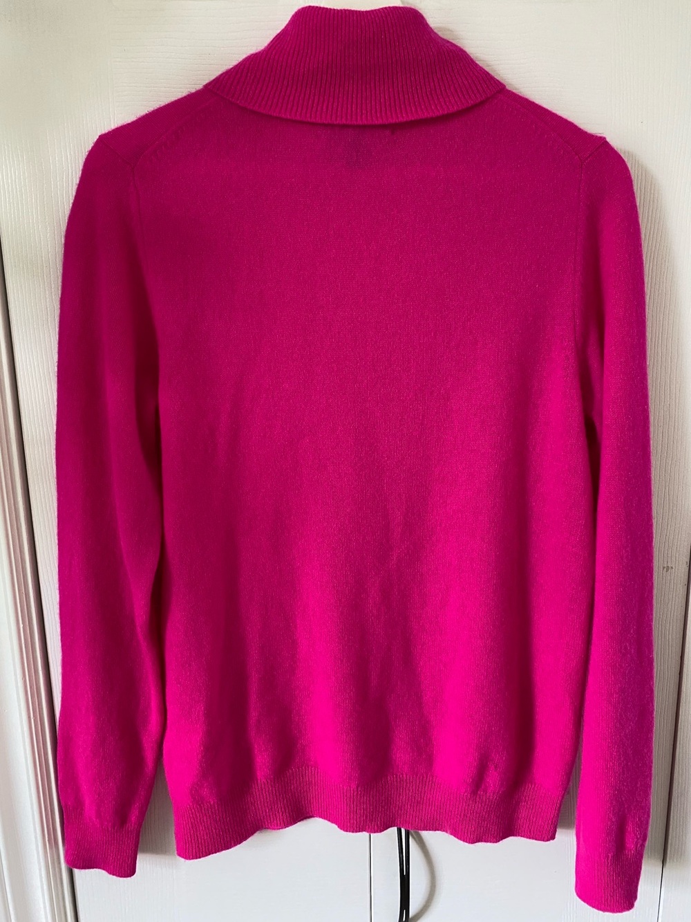Charter Club Luxury Cashmere 100% cashmere turtleneck bright fuchsia Size Medium - Picture 3 of 14